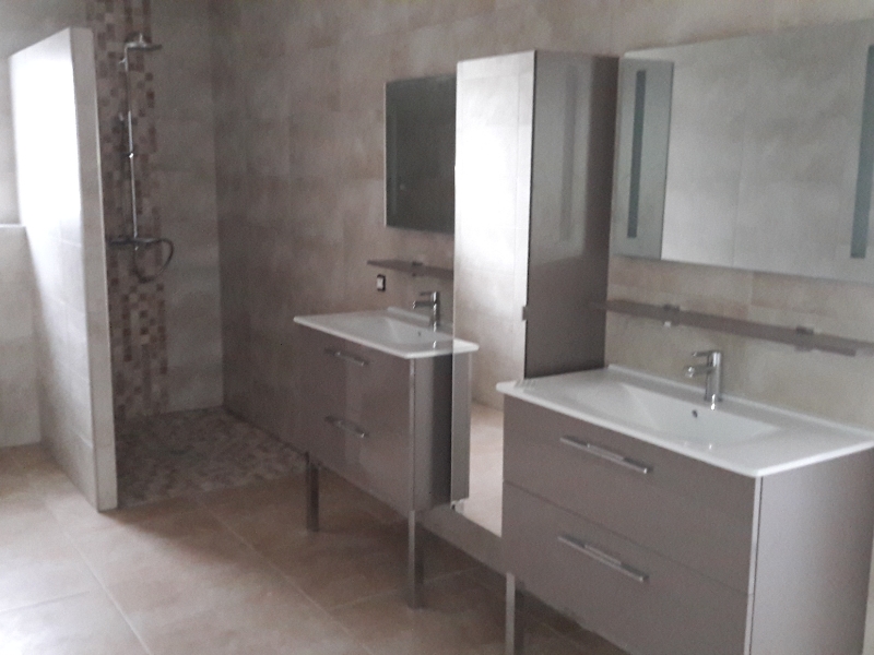 Daugey Pose Sanitaires Pres De Biscarrosse Sanitaires 11