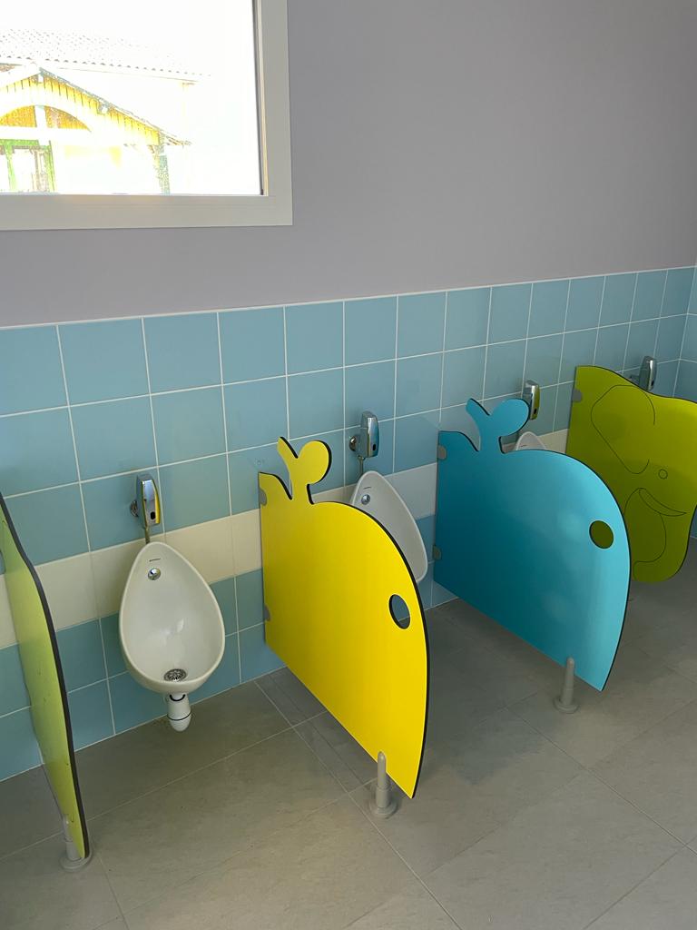 Daugey Pose Sanitaires Pres De Biscarrosse Sanitaire 1