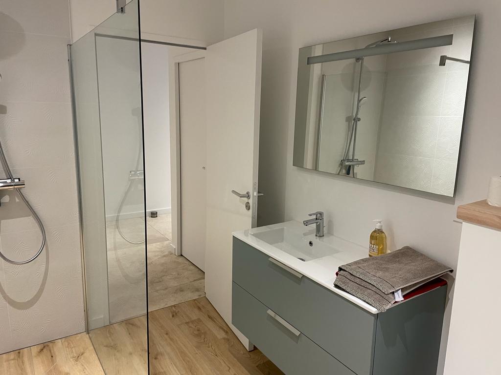 Daugey Pose Sanitaires Pres De Biscarrosse Sanitaire 12