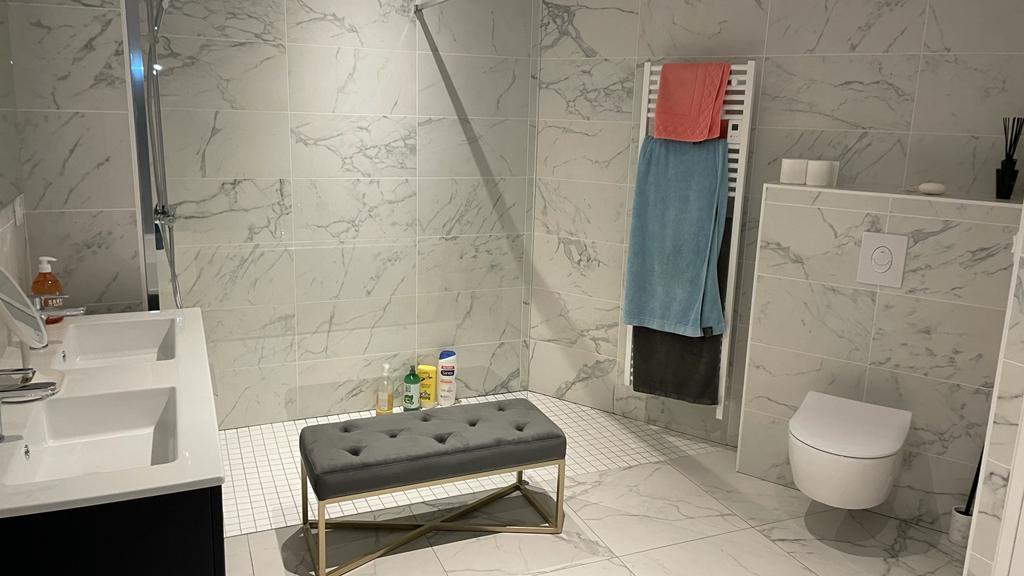 Daugey Pose Sanitaires Pres De Biscarrosse Sanitaire 8